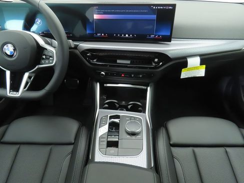 New 2026 BMW 330i Sedan w/ M Sport Package image 13