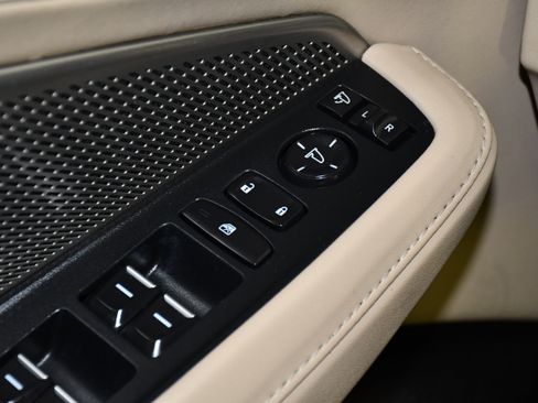 Certified 2024 Acura MDX SH-AWD w/ Technology Package image 33