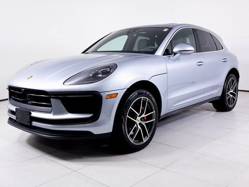 Certified 2023 Porsche Macan S w/ Premium Package Plus image 1