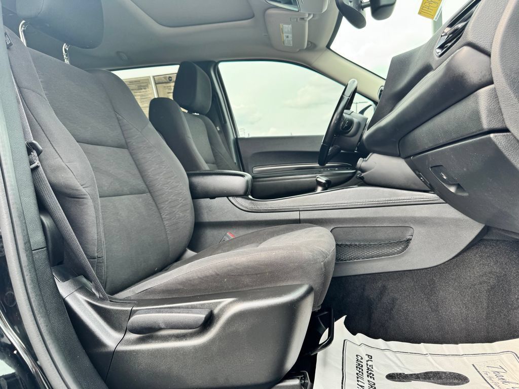 Used 2022 Dodge Durango SXT AWD/4WD image 10