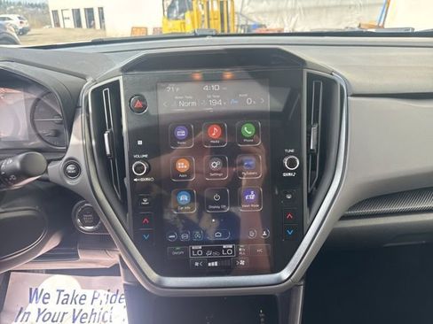 Used 2025 Subaru Crosstrek 2.5i Limited image 14