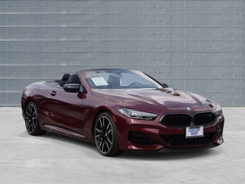Used 2025 BMW M850i xDrive Convertible image 2