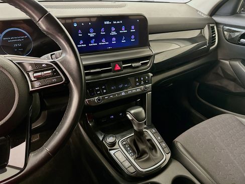 Used 2024 Kia Seltos S image 26