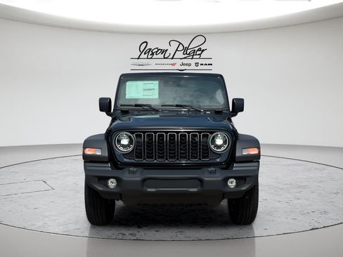 Used 2025 Jeep Wrangler Unlimited Sport AWD/4WD image 8