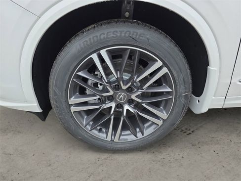 New 2026 Acura MDX Advance Package image 14