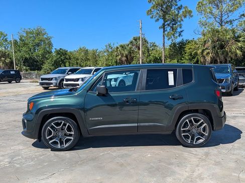 Used 2021 Jeep Renegade Sport image 4