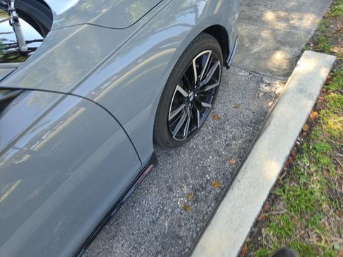 Used 2024 Honda Accord Touring image 6