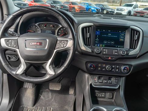 Used 2019 GMC Terrain SLT w/ Preferred Package image 6