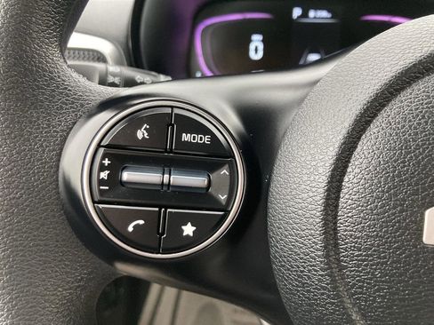 Used 2024 Kia Soul LX w/ Option Group 015 FWD image 14