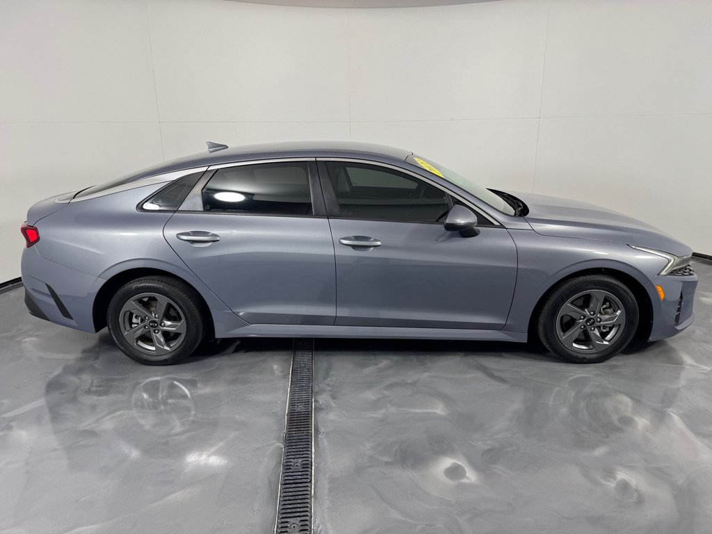 Used 2021 Kia K5 LX FWD image 4