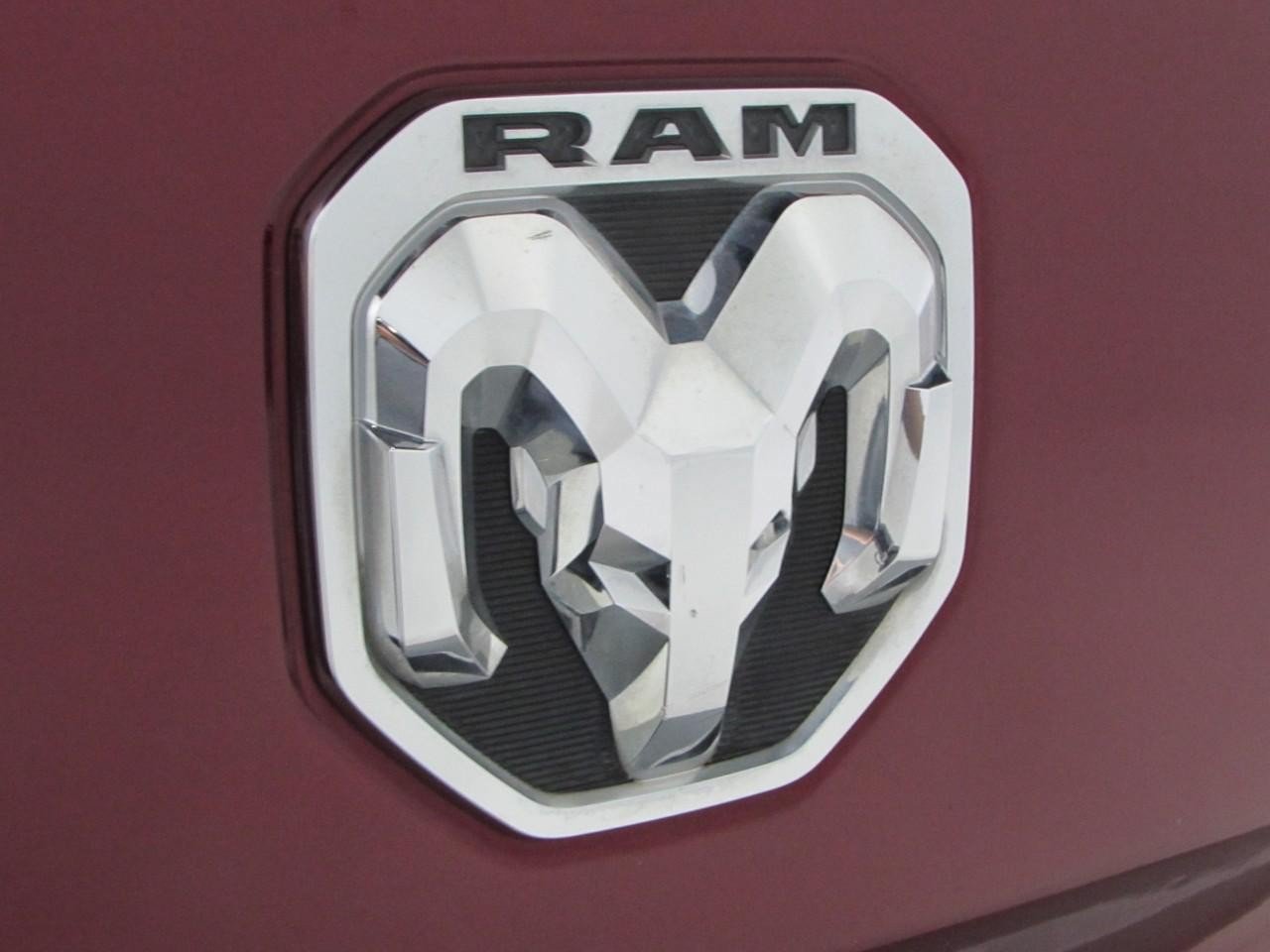 Used 2021 RAM 1500 Laramie AWD/4WD image 36