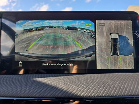 New 2026 Nissan Kicks SR image 25