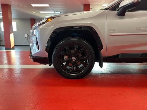 Certified 2022 Toyota RAV4 SE w/ Convenience Package AWD/4WD image 27