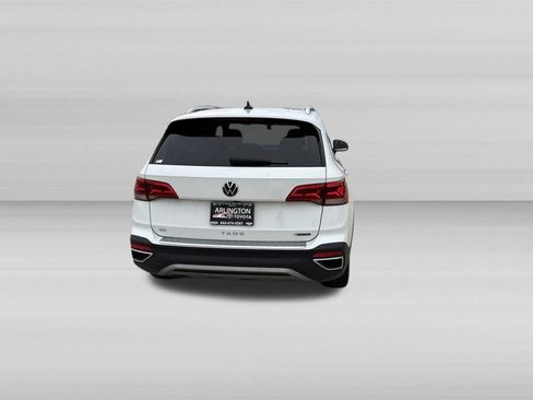 Used 2022 Volkswagen Taos SE AWD/4WD image 6