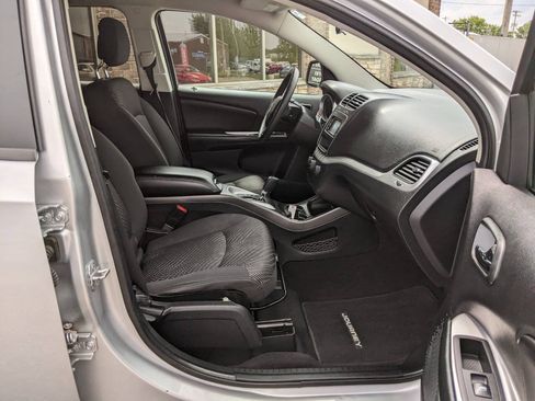 Used 2014 Dodge Journey SXT w/ Flexible Seating Group AWD/4WD image 15