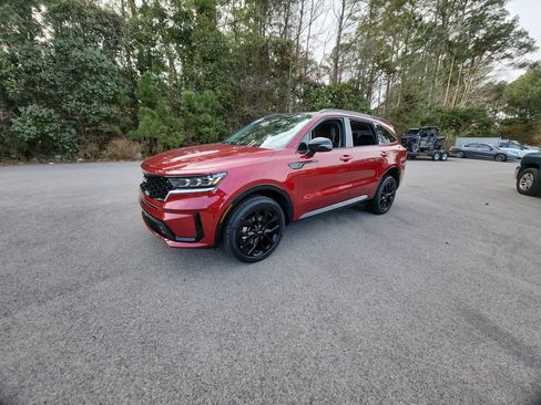 Used 2023 Kia Sorento SX image 1