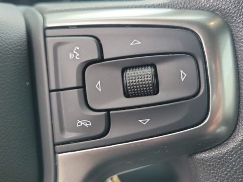 Used 2021 Chevrolet Silverado 1500 Custom w/ Safety Confidence Package AWD/4WD image 25