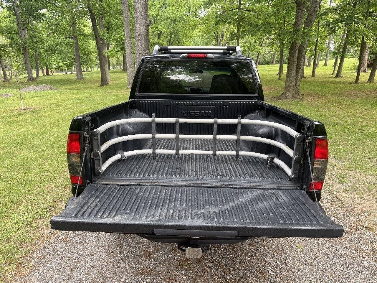 Used 2002 Nissan Frontier SE AWD/4WD image 47