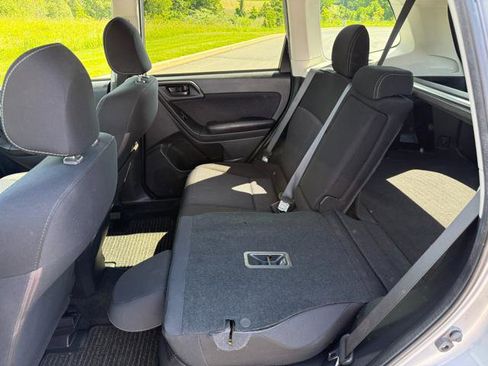 Used 2017 Subaru Forester 2.5i Premium AWD/4WD image 16