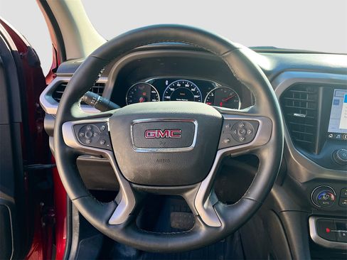 Used 2023 GMC Acadia AT4 w/ Technology Package image 11