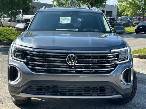 New 2025 Volkswagen Atlas SEL AWD/4WD image 2