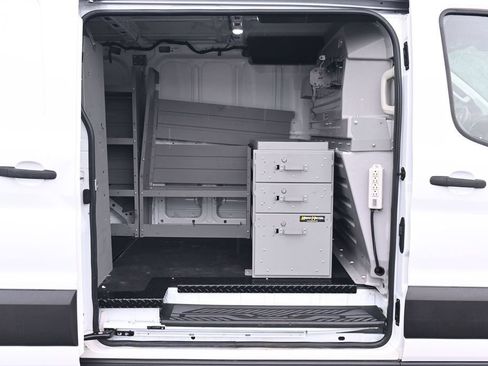 Used 2022 Ford Transit 250 Low Roof AWD image 12
