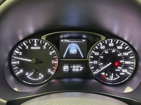 Used 2013 Nissan Altima 2.5 SV FWD image 17