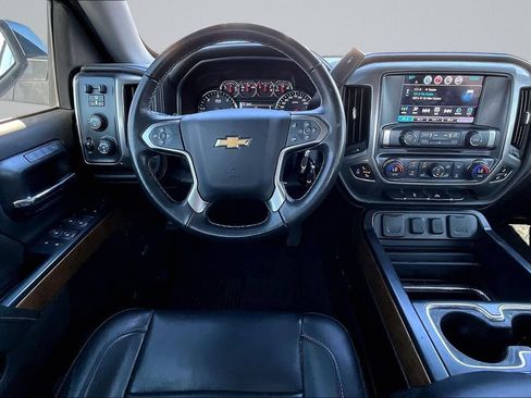 Used 2018 Chevrolet Silverado 1500 LTZ w/ Texas Edition AWD/4WD image 5