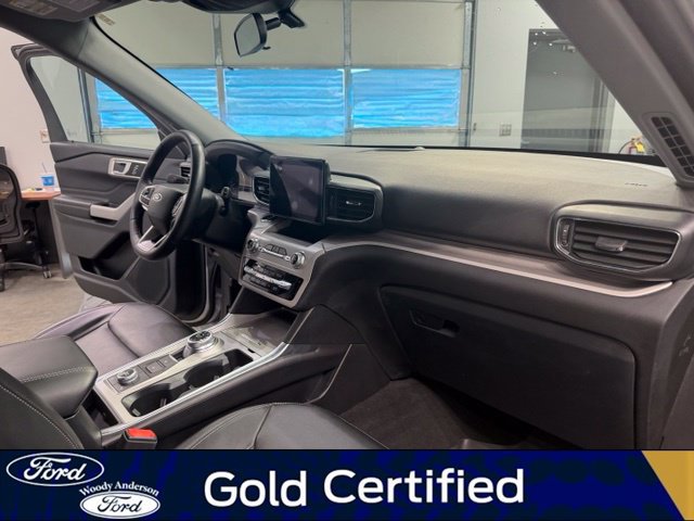 Certified 2024 Ford Explorer XLT w/ Equipment Group 202A AWD/4WD image 26