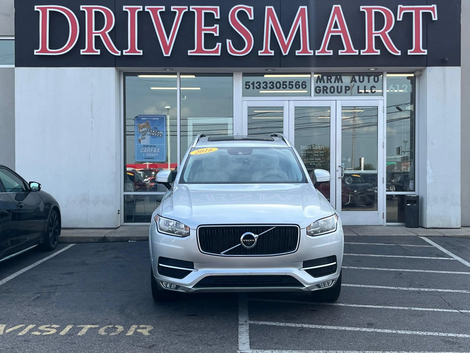 Used 2016 Volvo XC90 T6 Momentum AWD/4WD image 4
