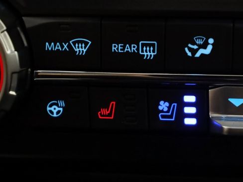 Used 2025 Ford F450 Platinum w/ Platinum Plus Package image 39