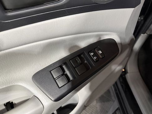 Used 2015 Toyota Tacoma TRD Pro w/ TRD Sport Package image 21