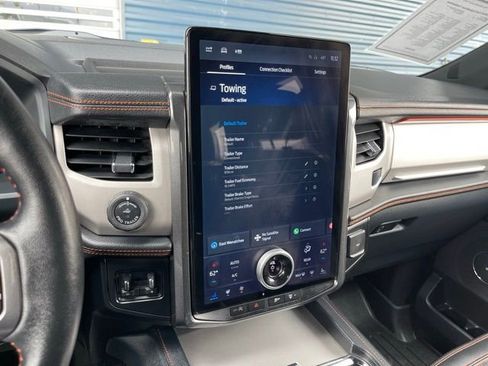 Used 2024 Ford Expedition Timberline image 10