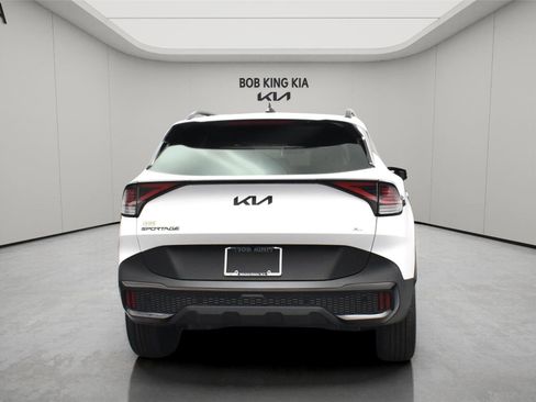 Used 2025 Kia Sportage X-Line w/ Premium Package image 7
