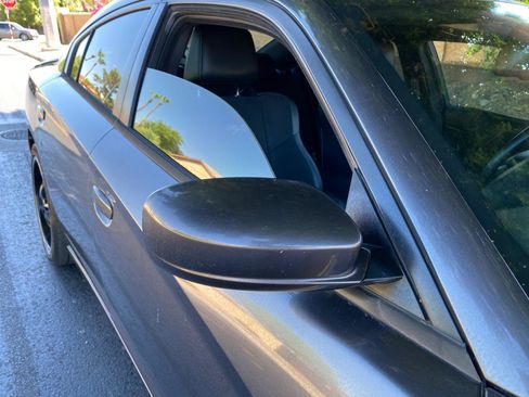 Used 2015 Dodge Charger R/T RWD image 17