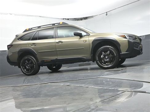 Certified 2025 Subaru Outback Wilderness w/ Wilderness Package image 33
