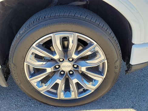 Used 2024 GMC Sierra 1500 Denali w/ Denali Reserve Package image 7