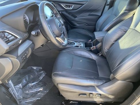 Used 2019 Subaru Forester Limited image 10