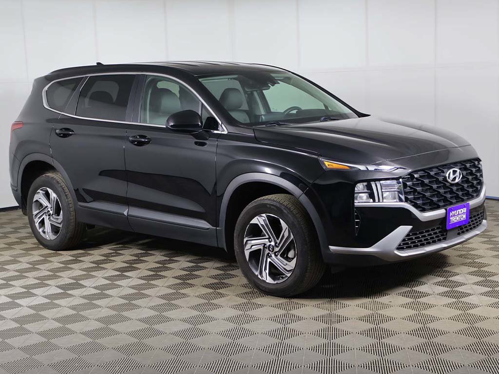Certified 2023 Hyundai Santa Fe SE AWD/4WD image 2