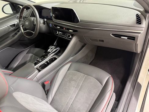 Used 2021 Hyundai Sonata SEL Plus w/ Tech Package FWD image 19