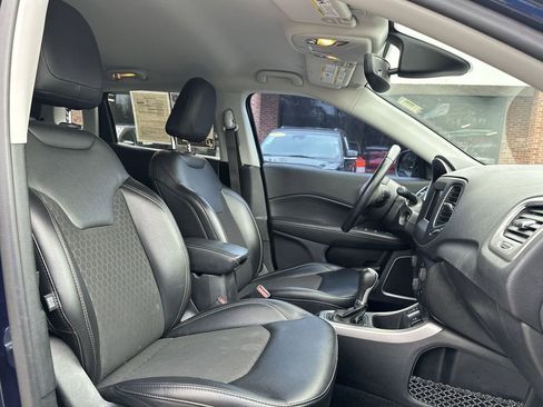 Used 2019 Jeep Compass Latitude w/ Popular Equipment Group image 21