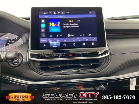 New 2026 Jeep Compass Latitude image 20