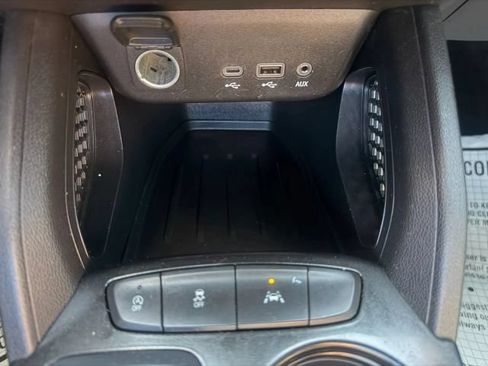 Used 2021 Chevrolet TrailBlazer LS FWD image 26