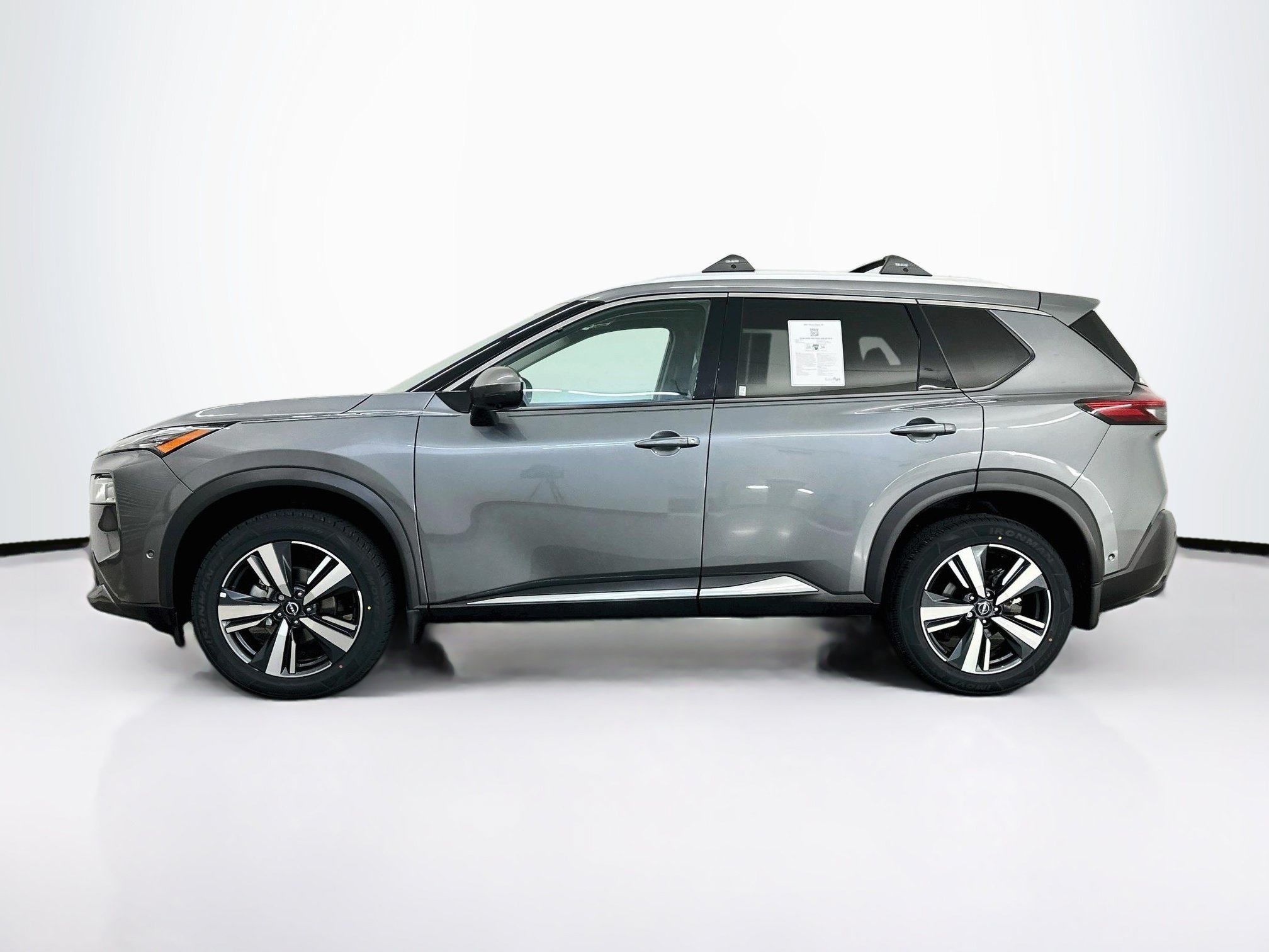 Used 2023 Nissan Rogue SL w/ SL Premium Package AWD/4WD image 4