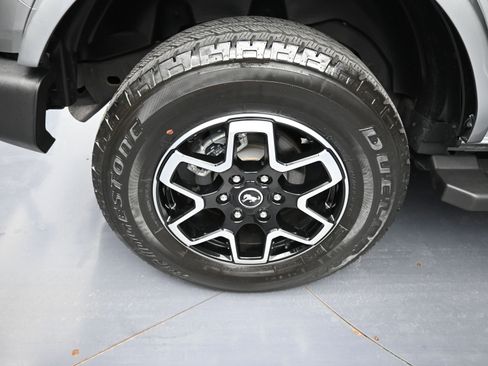 Used 2021 Ford Bronco Outer Banks image 23