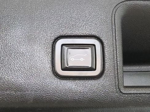 Used 2021 GMC Terrain SLT FWD image 37