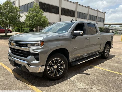 Used 2024 Chevrolet Silverado 1500 LT w/ Texas Edition Plus RWD image 5