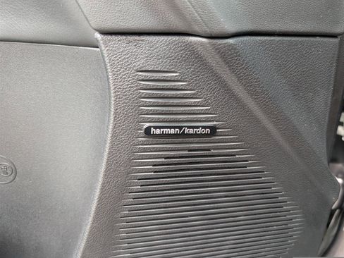 Used 2021 Dodge Challenger SRT Hellcat Redeye image 22