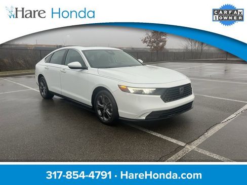 Used 2023 Honda Accord EX image 1