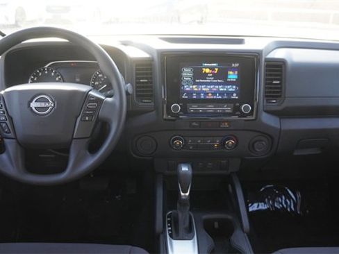 Used 2024 Nissan Frontier S w/ Technology Package image 14